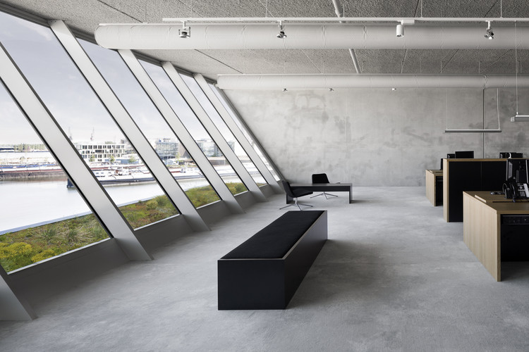 Office 05 / VMX Architects + i29 interior architects | ArchDaily
